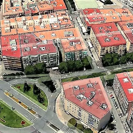Treehouse Avenida Barcelona Apartamento